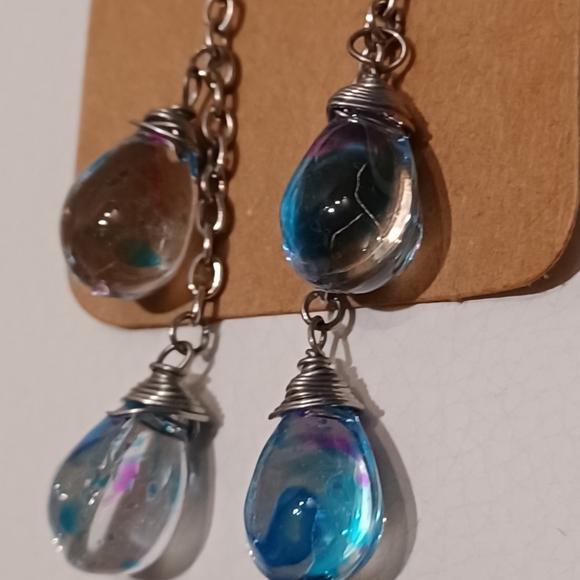 TEARDROP MURANO GLASS WIRED EARRINGS - Picture 5 of 5